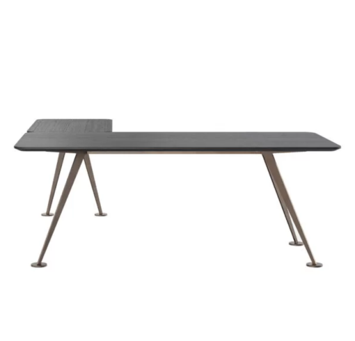 photo bureau SPARE avec retour en bois foncé et pieds beiges