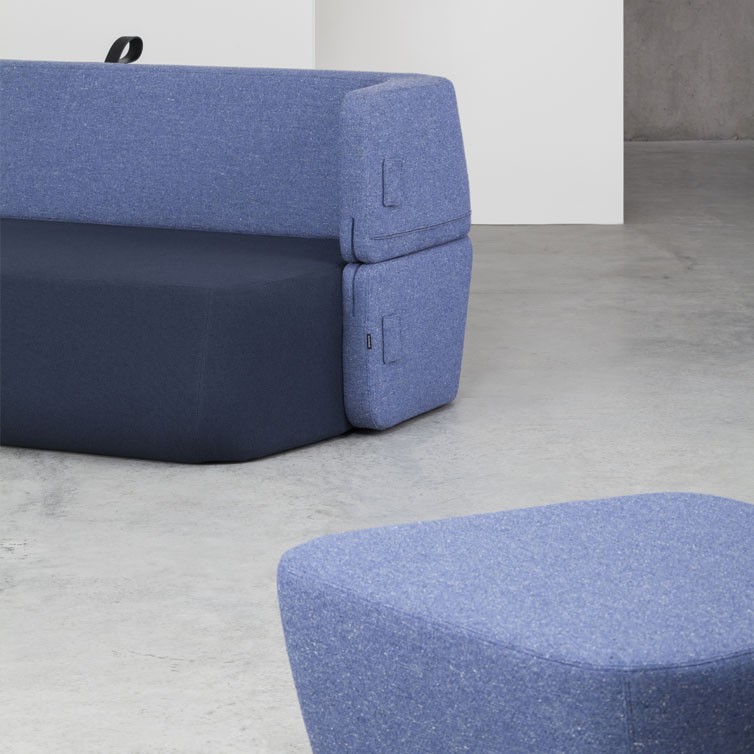 pouf revolve