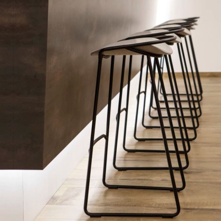 tabouret haut